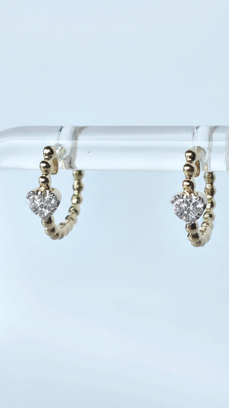 Cora - Aretes Oro Amarillo 9K y Diamantes de Laboratorio