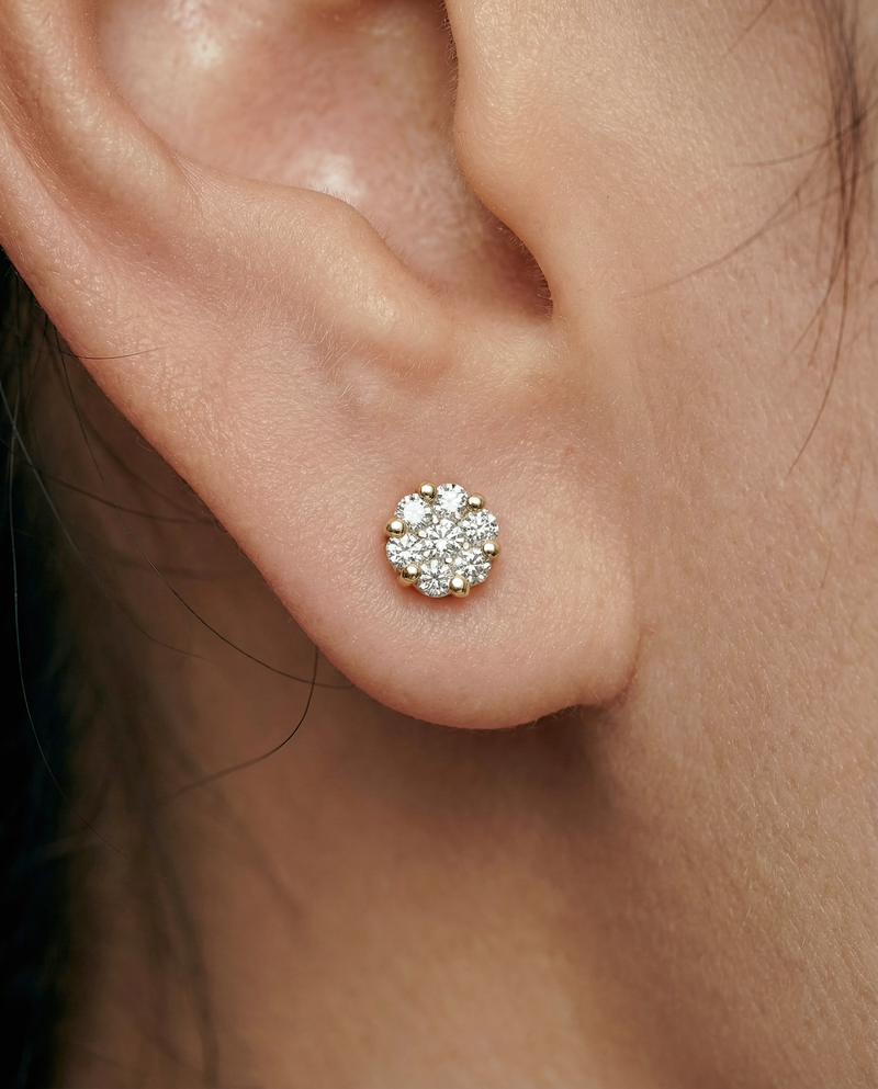 Lumi - Aretes Oro Amarillo 9K y Diamantes de Laboratorio