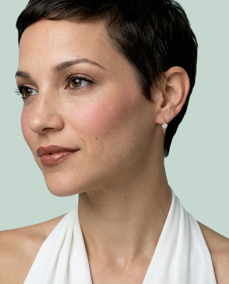 Cora - Aretes Oro Amarillo 9K y Diamantes de Laboratorio