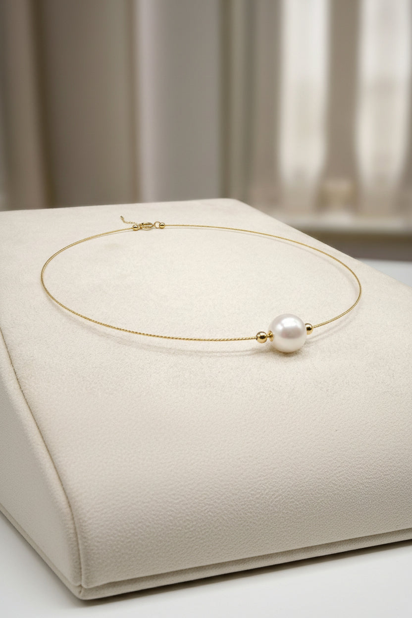 Krishna - Collar Oro Amarillo 18K con Perla 10mm